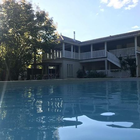 Bed and Breakfast Domaine De Giron Moulis-en-Medoc Екстер'єр фото